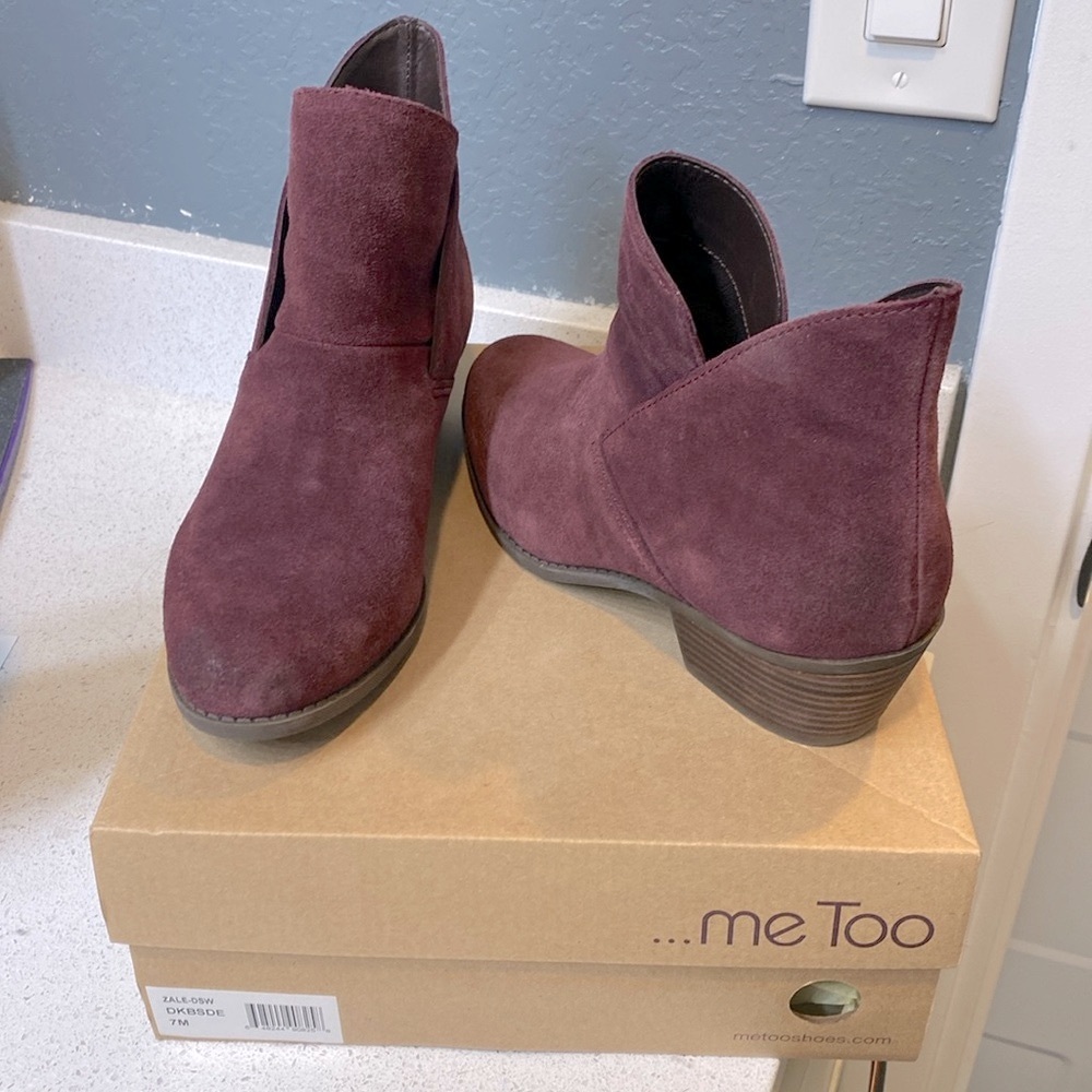 NIB Suede Me Too Booties-Wine color size 7